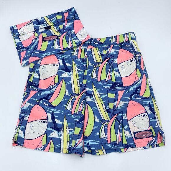 Vineyard Vines Men’s Multi-color Sailboats Prints Swim Trunks Size M - Picture 1 of 9